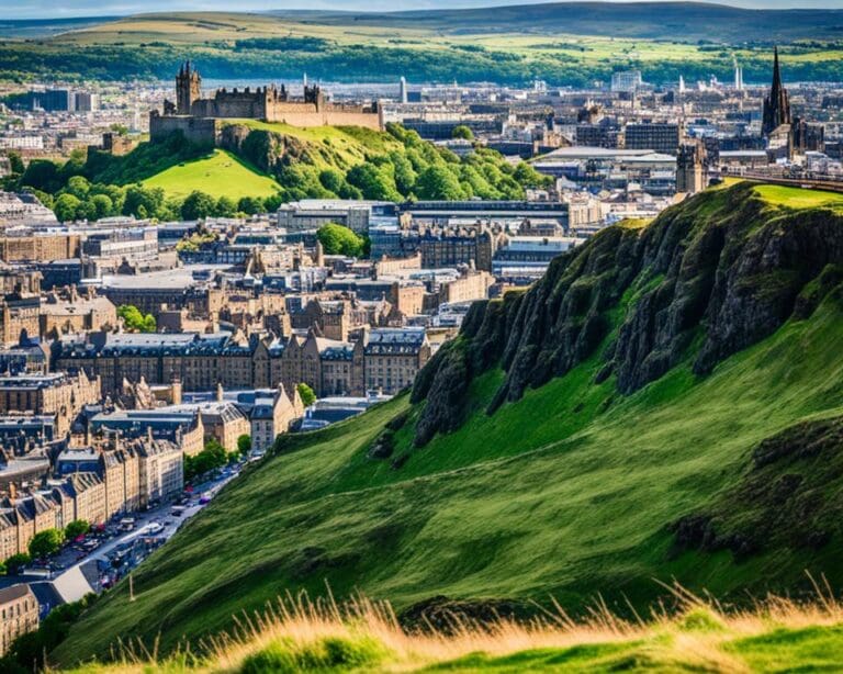 Beklim Arthur's Seat in Edinburgh